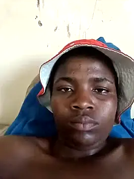 Snapshot of Themberh97 chatting on 09-10-25, 08:14 Themberh97 online show from 09-10-25, 08:14