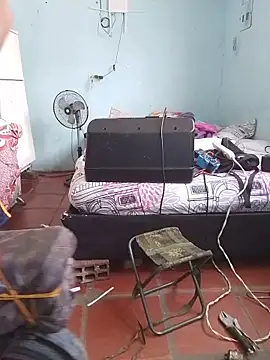 miroqui143 online show from 10-15-25, 03:23