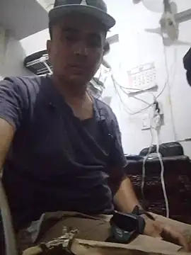 miroqui143 online show from 11-14-25, 02:16