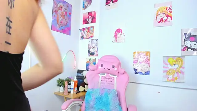 mahina01 online show from 10-20-25, 02:50