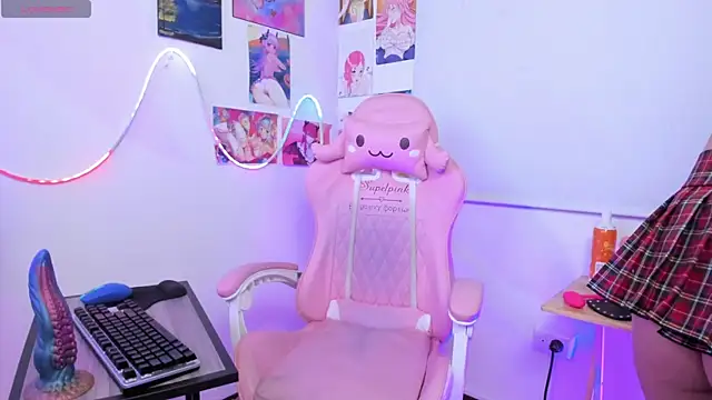 mahina01 online show from 11-19-25, 03:01