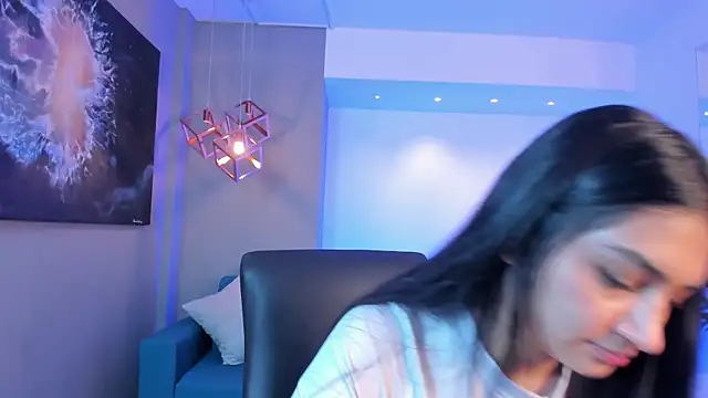 AidaJones online show from 10-16-25, 11:22