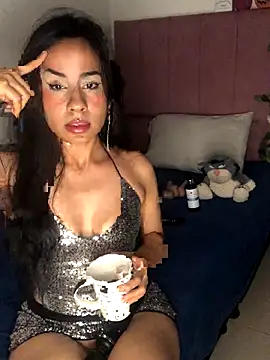 Snapshot of SelinaCatt_ chatting on 10-26-25, 12:38 SelinaCatt online show from 10-26-25, 12:38