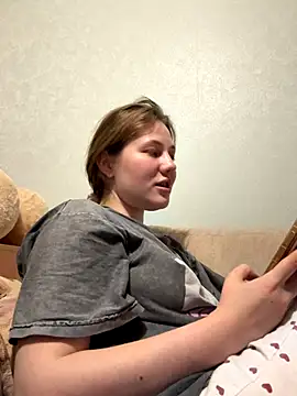 Snapshot of MikotoMisaka chatting on 10-09-25, 10:41 MikotoMisaka online show from 10-09-25, 10:41