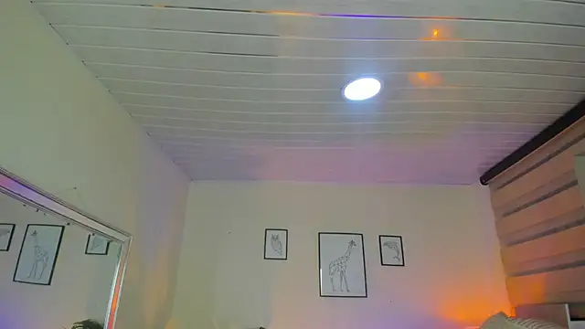 LusyKitty online show from 10-06-25, 04:04