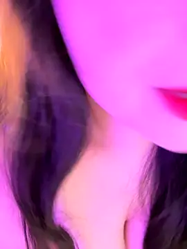 linlin886 online show from 09-25-25, 02:43