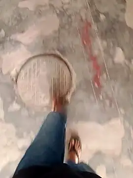 Saxyboy2002 online show from 11-25-25, 07:08