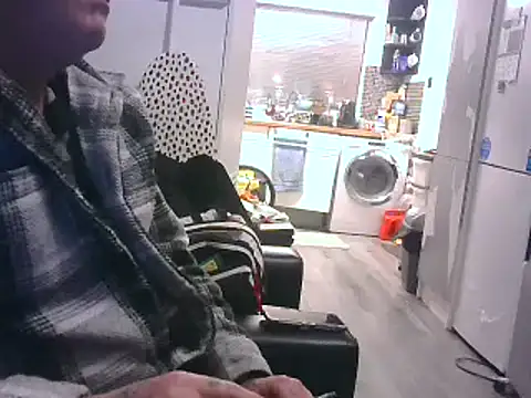 Snapshot of hefin18 chatting on 01-28-25, 08:26 hefin18 online show from 01-28-25, 08:26