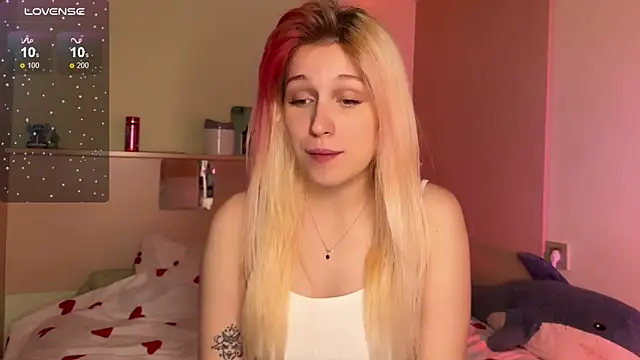  Annabel Myr  online show from 10-12-25, 11:09