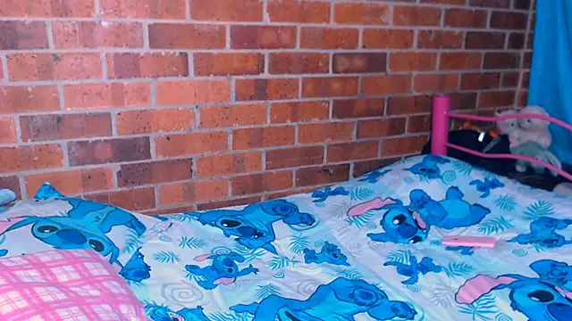 Snapshot of danaiisabella chatting on 11-04-25, 12:54 danaiisabella online show from 11-04-25, 12:54