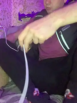 sal0mka online show from 10-17-25, 03:58