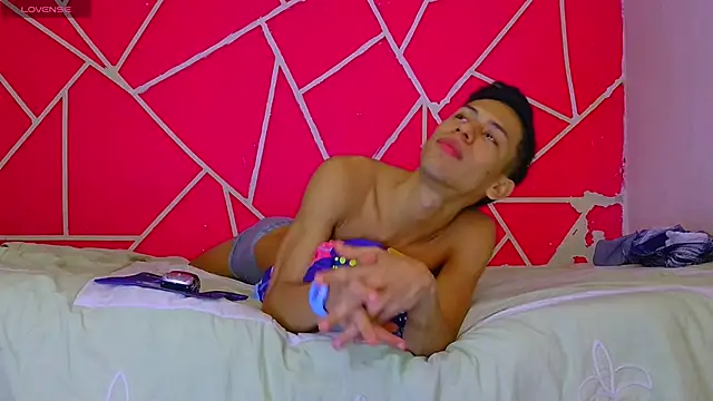 dylan apol0 online show from 02-02-26, 05:39