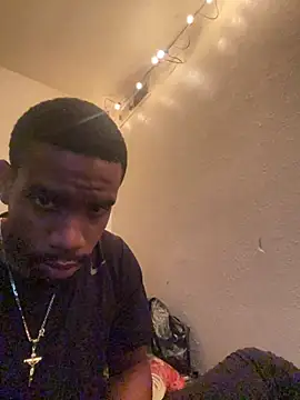 willie896 online show from 11-01-25, 08:33