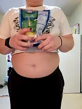 Snapshot of nuttiebuddy1 chatting on 10-02-25, 03:52 nuttiebuddy1 online show from 10-02-25, 03:52