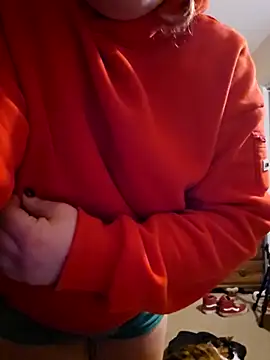 Snapshot of nuttiebuddy1 chatting on 10-04-25, 04:21 nuttiebuddy1 online show from 10-04-25, 04:21