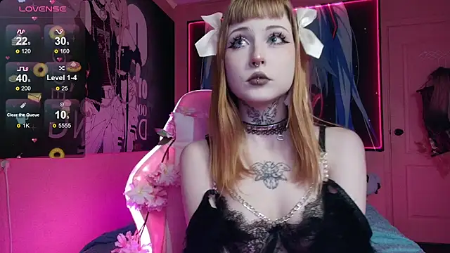 Snapshot of MilkMeSoftly chatting on 10-09-25, 08:23 MilkMeSoftly online show from 10-09-25, 08:23