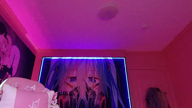 Snapshot of MilkMeSoftly chatting on 10-16-25, 08:15 MilkMeSoftly online show from 10-16-25, 08:15