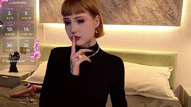 Snapshot of MilkMeSoftly chatting on 12-20-25, 08:32 MilkMeSoftly online show from 12-20-25, 08:32