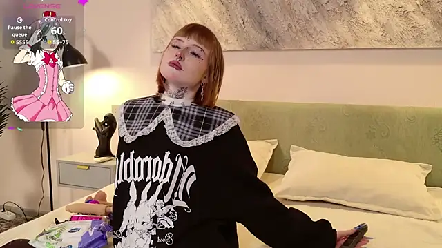 Snapshot of MilkMeSoftly chatting on 02-08-26, 08:29 MilkMeSoftly online show from 02-08-26, 08:29