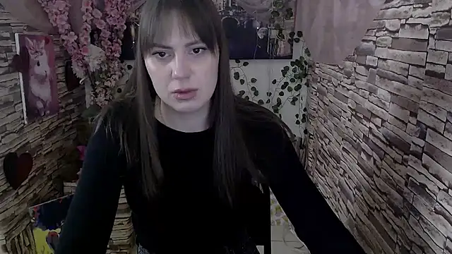 Amanda Bright  online show from 10-15-25, 06:24