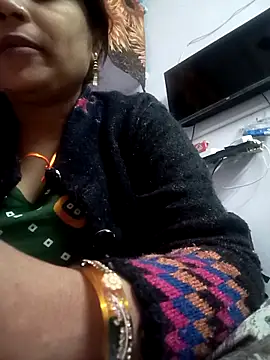 Trisha 71 online show from 11-29-25, 03:37