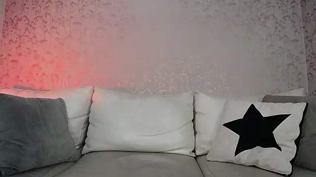 Snapshot of JuanKFit_45 chatting on 11-12-25, 01:33 JuanKFit 45 online show from 11-12-25, 01:33