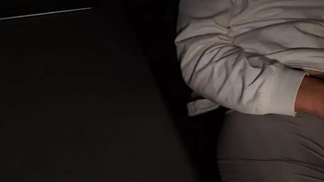 Snapshot of riku_velvet chatting on 02-07-26, 04:00 riku velvet online show from 02-07-26, 04:00