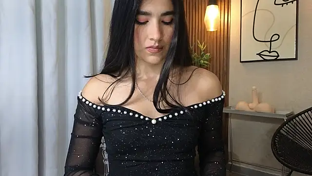 Lia Mar  online show from 10-13-25, 06:08