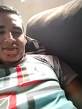 Snapshot of Boragozarvem chatting on 11-15-25, 02:02 Boragozarvem online show from 11-15-25, 02:02