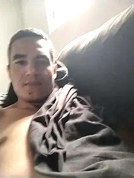 Snapshot of Boragozarvem chatting on 11-19-25, 01:44 Boragozarvem online show from 11-19-25, 01:44