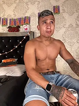 Snapshot of ThiagoBlaze chatting on 11-01-25, 02:46 ThiagoBlaze online show from 11-01-25, 02:46