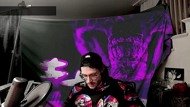 MasterDaddyCool online show from 09-12-25, 06:35