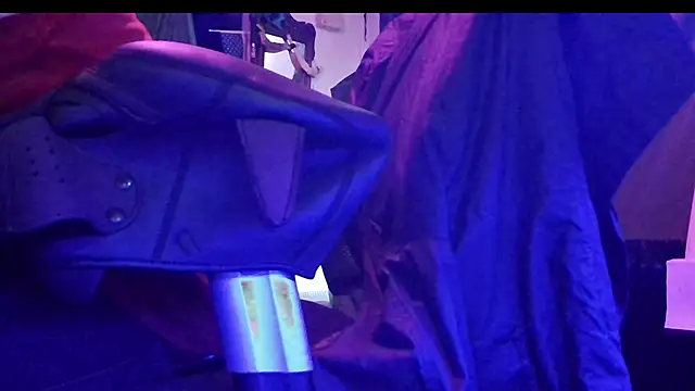 MasterDaddyCool online show from 10-15-25, 07:52