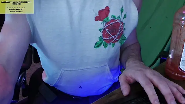 MasterDaddyCool online show from 10-27-25, 04:22