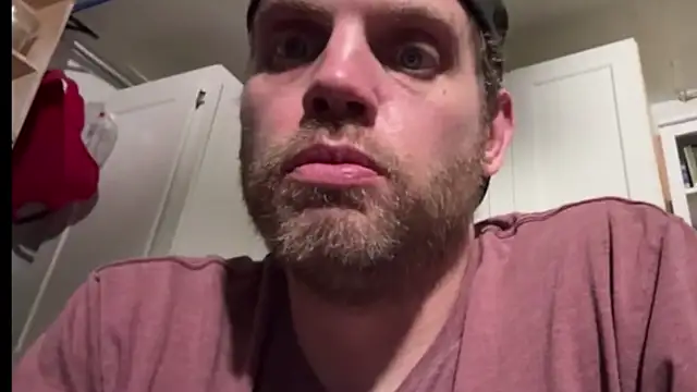 MasterDaddyCool online show from 10-29-25, 04:37