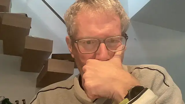 choupipat1 online show from 02-08-26, 08:40