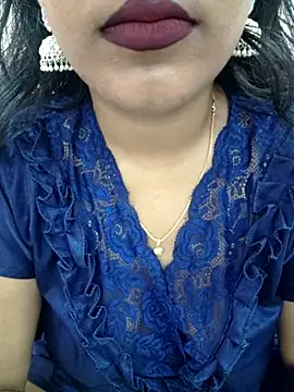 Snapshot of ammu_tlugu chatting on 09-25-25, 05:33 ammu tlugu online show from 09-25-25, 05:33
