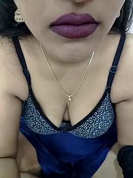 Snapshot of ammu_tlugu chatting on 09-27-25, 09:14 ammu tlugu online show from 09-27-25, 09:14