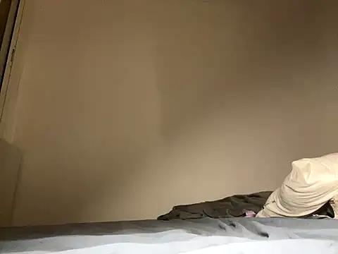 Snapshot of Lisa-5329 chatting on 10-25-25, 02:41 Lisa-5329 online show from 10-25-25, 02:41