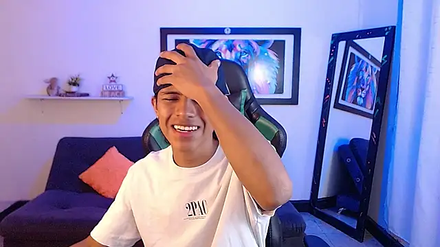 dreyk20 online show from 10-22-25, 01:22