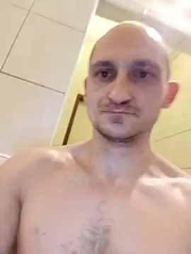 Radsjxh online show from 12-21-25, 09:00