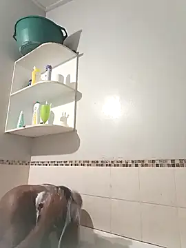 Snapshot of Magicdickbi chatting on 04-12-26, 04:28 Magicdickbi online show from 04-12-26, 04:28