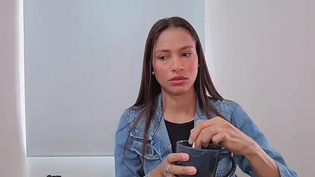 SofiaDelicia online show from 12-01-25, 02:44