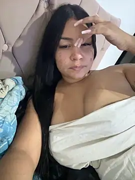 Snapshot of julianamascarada chatting on 09-21-25, 01:18 julianamascarada online show from 09-21-25, 01:18