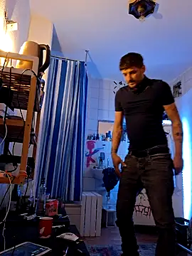 Snapshot of a7ex chatting on 01-13-25, 06:05 a7ex online show from 01-13-25, 06:05