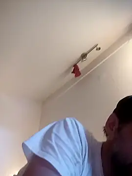 Snapshot of a7ex chatting on 09-18-25, 06:37 a7ex online show from 09-18-25, 06:37