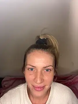 StellaWeb online show from 11-11-25, 08:53