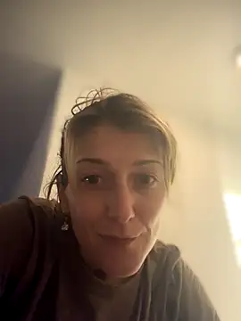 MrsSizzle online show from 10-28-25, 11:14