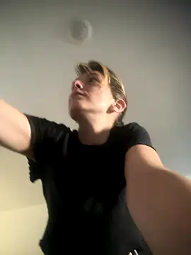 MrsSizzle online show from 10-31-25, 10:55