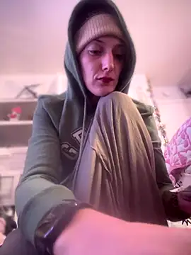 MrsSizzle online show from 11-05-25, 12:16